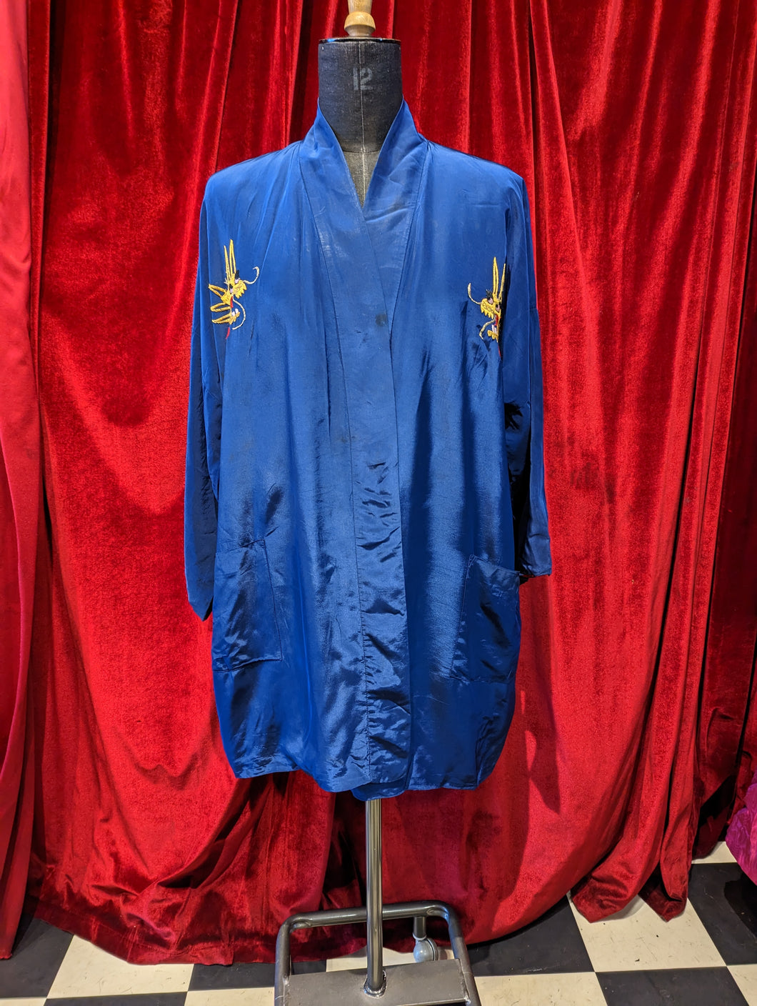 Vintage Navy Blue Haori with Red Lining & Gold Embroidery Dragon